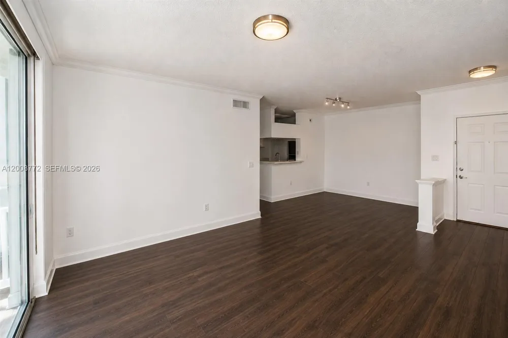 17145 Bay Rd #4102 Sunny Isles Beach, FL 33160