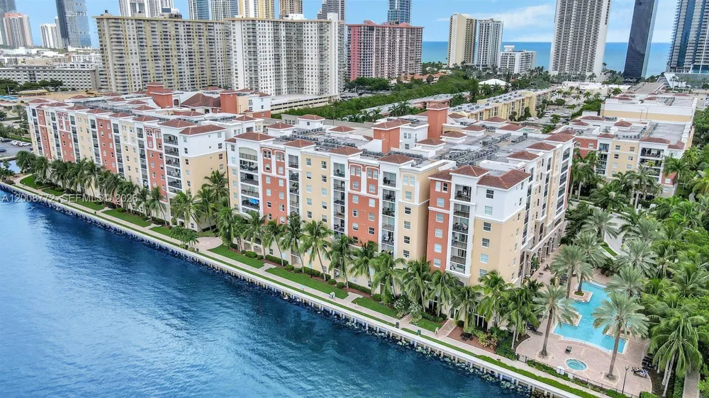 17145 Bay Rd #4102 Sunny Isles Beach, FL 33160