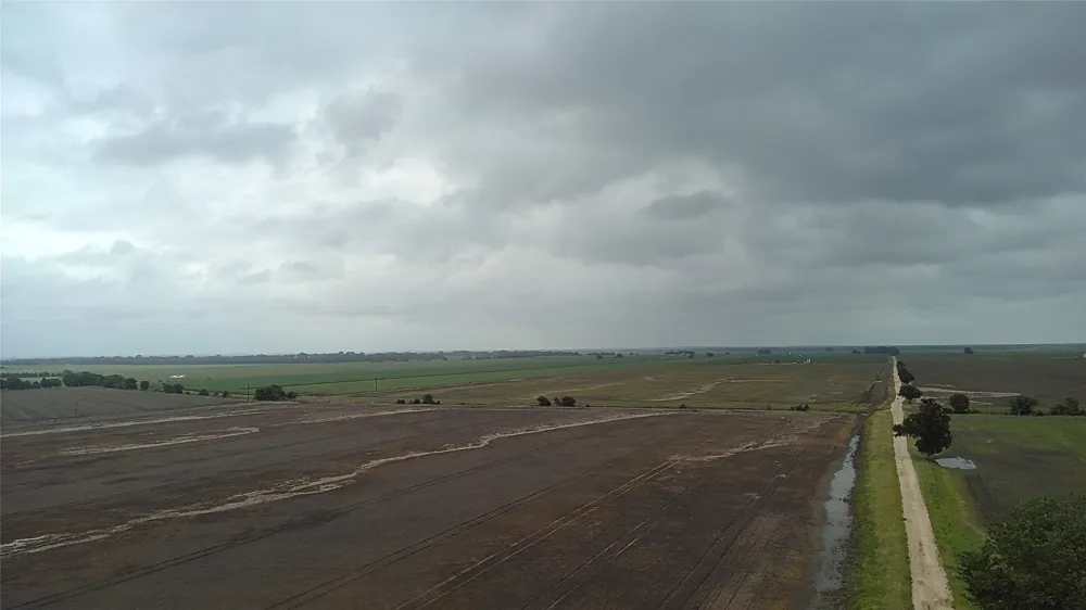 Highway 50 Snook, TX 77878