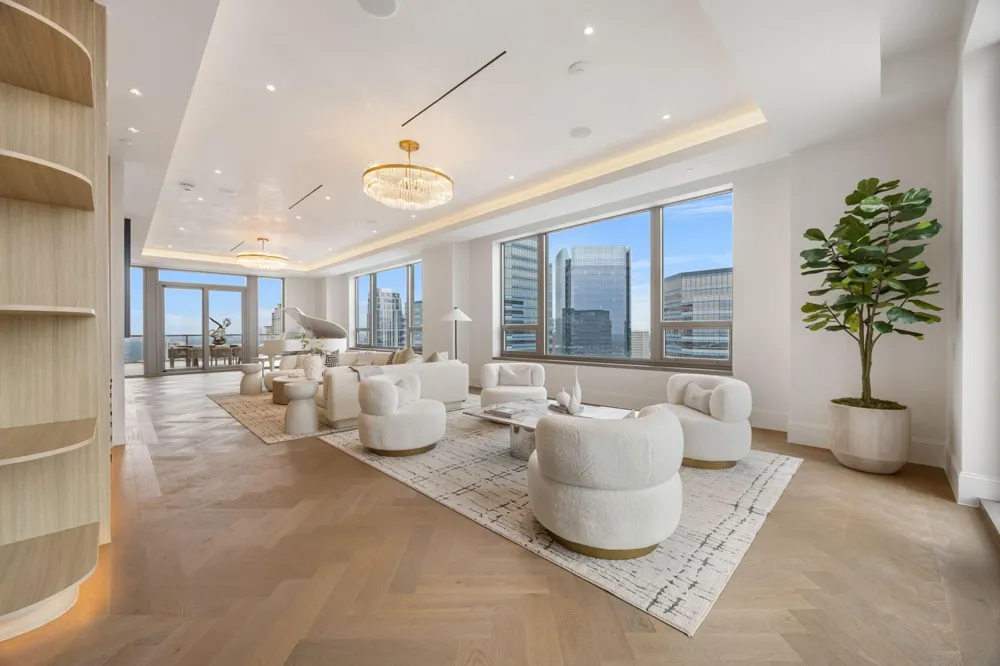 1275 S Post Oak Lane #2502 Houston, TX 77056