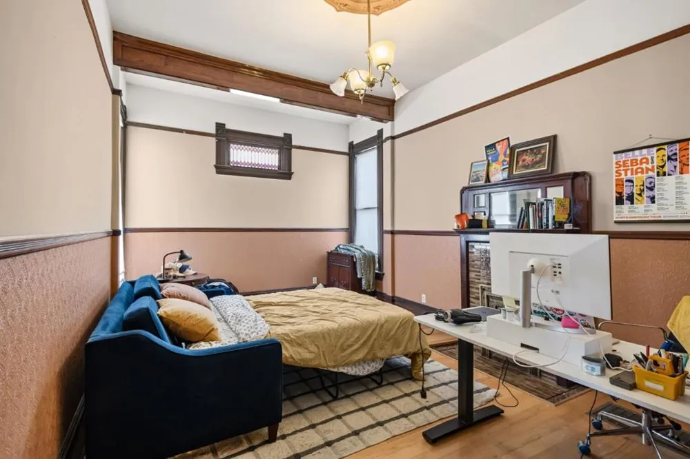 1833 Clinton Avenue Alameda, CA 94501