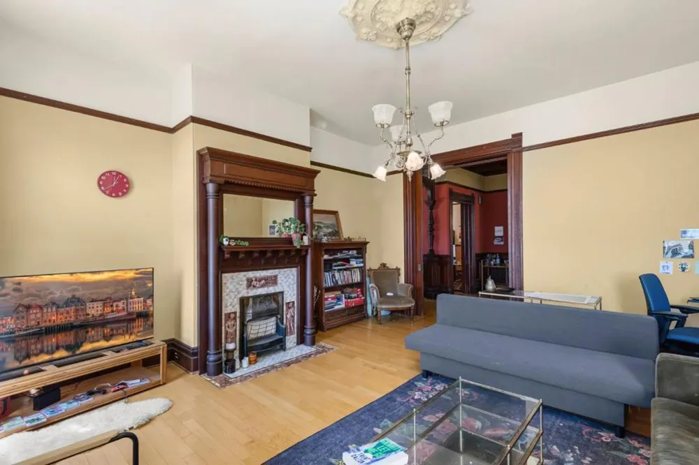 1833 Clinton Avenue Alameda, CA 94501