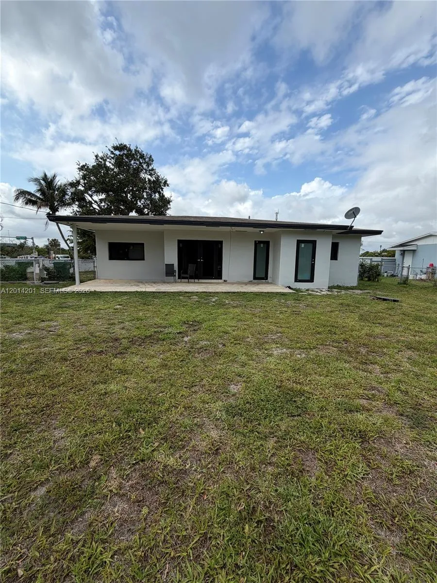 1410 199TH St Miami Gardens, FL 33169