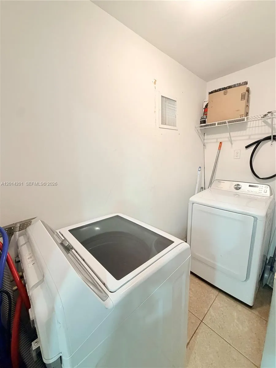 1410 199TH St Miami Gardens, FL 33169