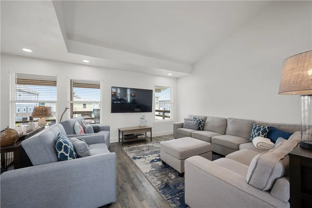 151 Port Royal City By The Sea, TX 78336