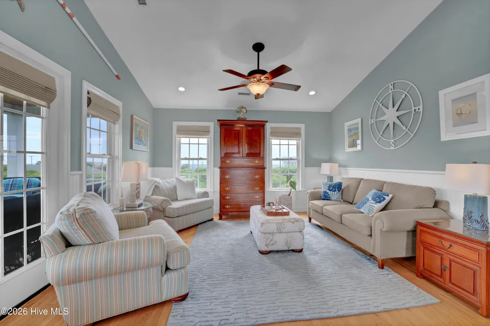 117 Beachwood Drive Surf City, NC 28445