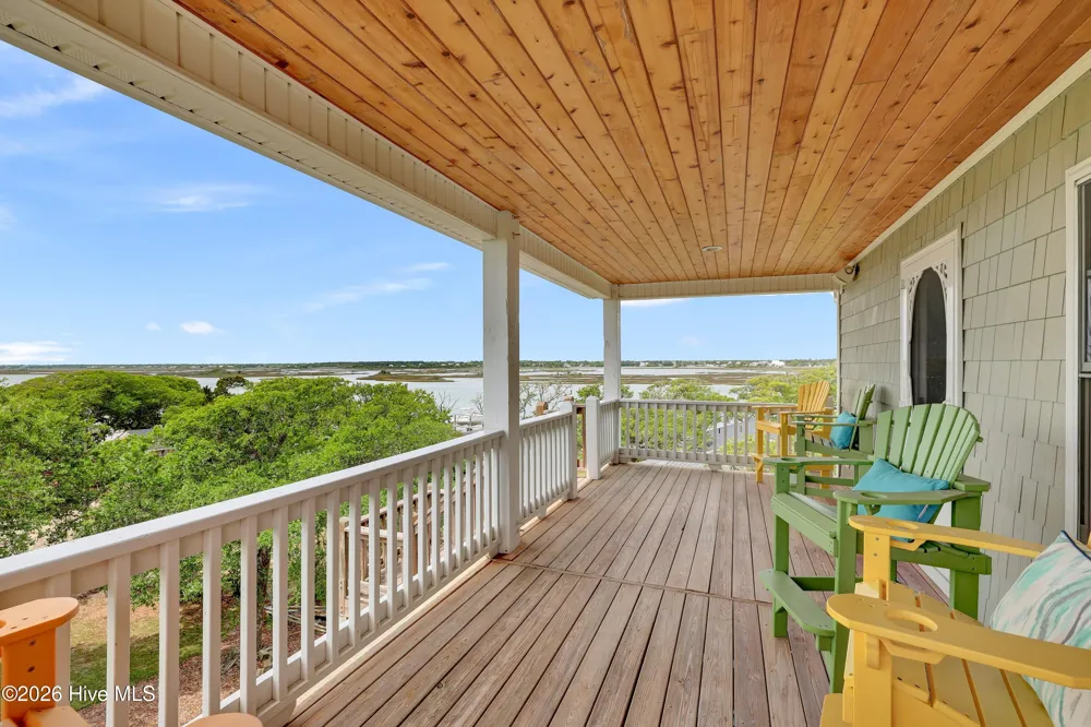 117 Beachwood Drive Surf City, NC 28445