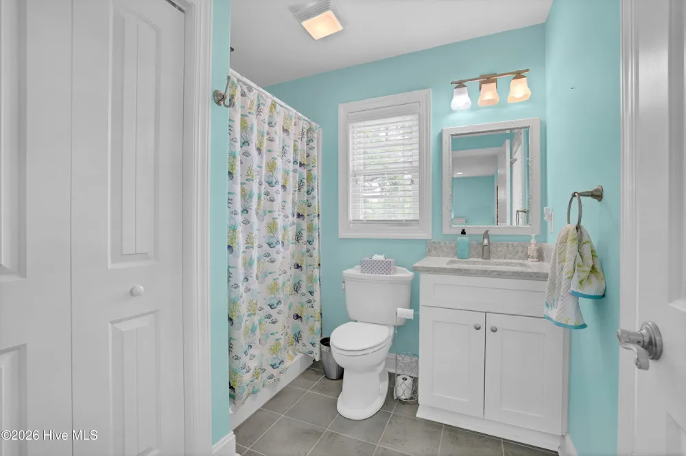 117 Beachwood Drive Surf City, NC 28445