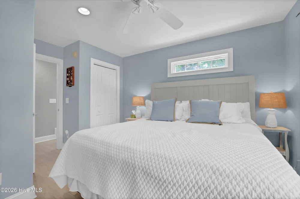 117 Beachwood Drive Surf City, NC 28445