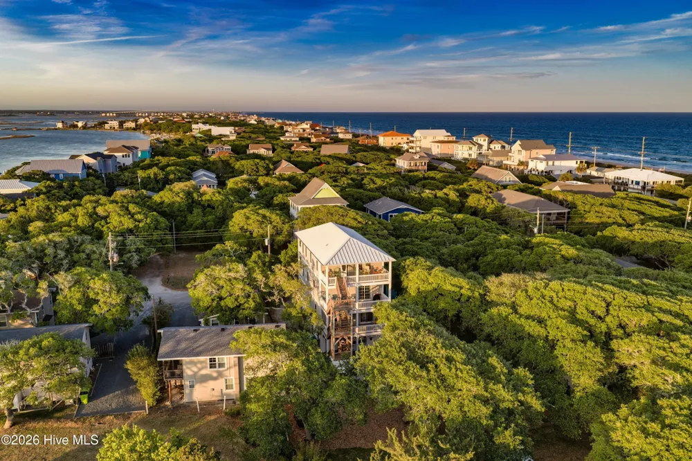 117 Beachwood Drive Surf City, NC 28445