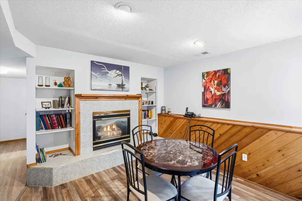 14435 Pineview Drive Becker, MN 55308