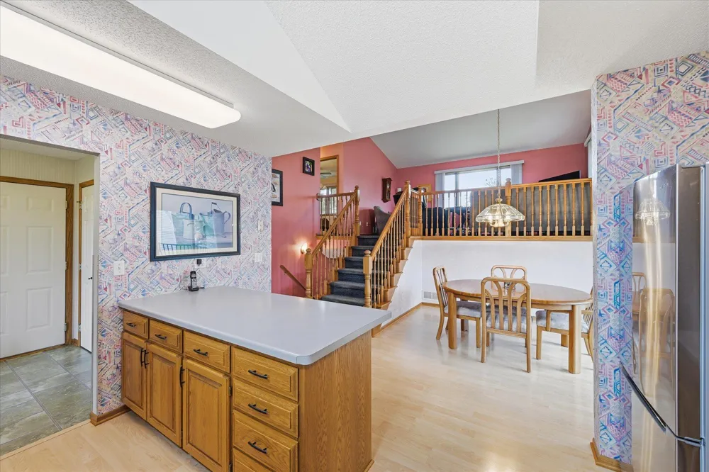 14435 Pineview Drive Becker, MN 55308