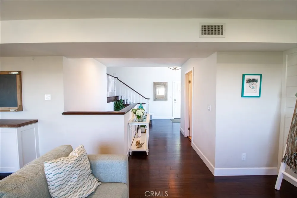 807 El Redondo Avenue Redondo Beach, CA 90277