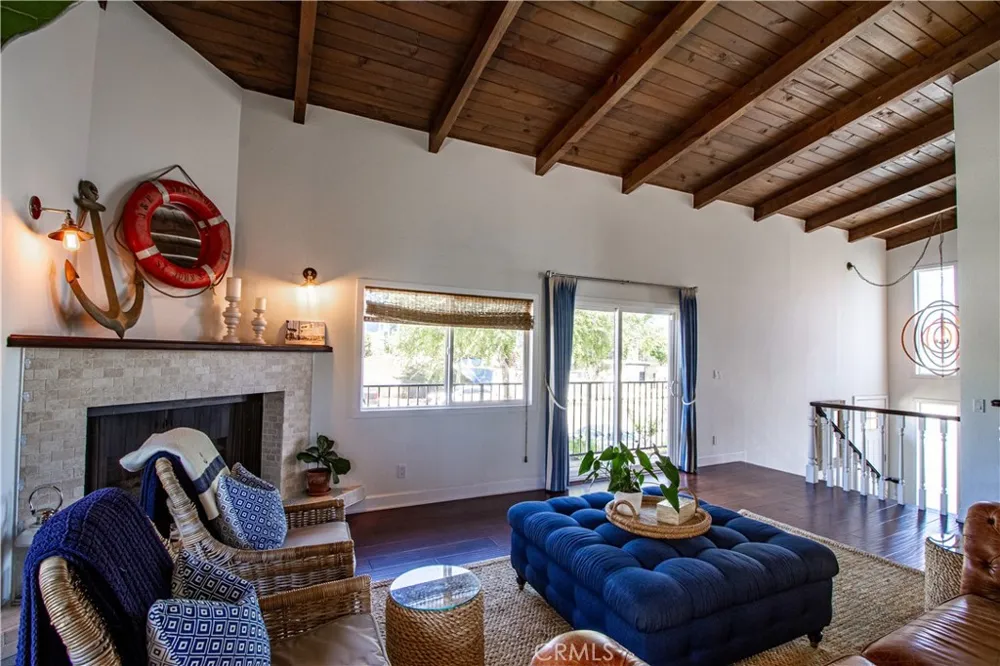807 El Redondo Avenue Redondo Beach, CA 90277