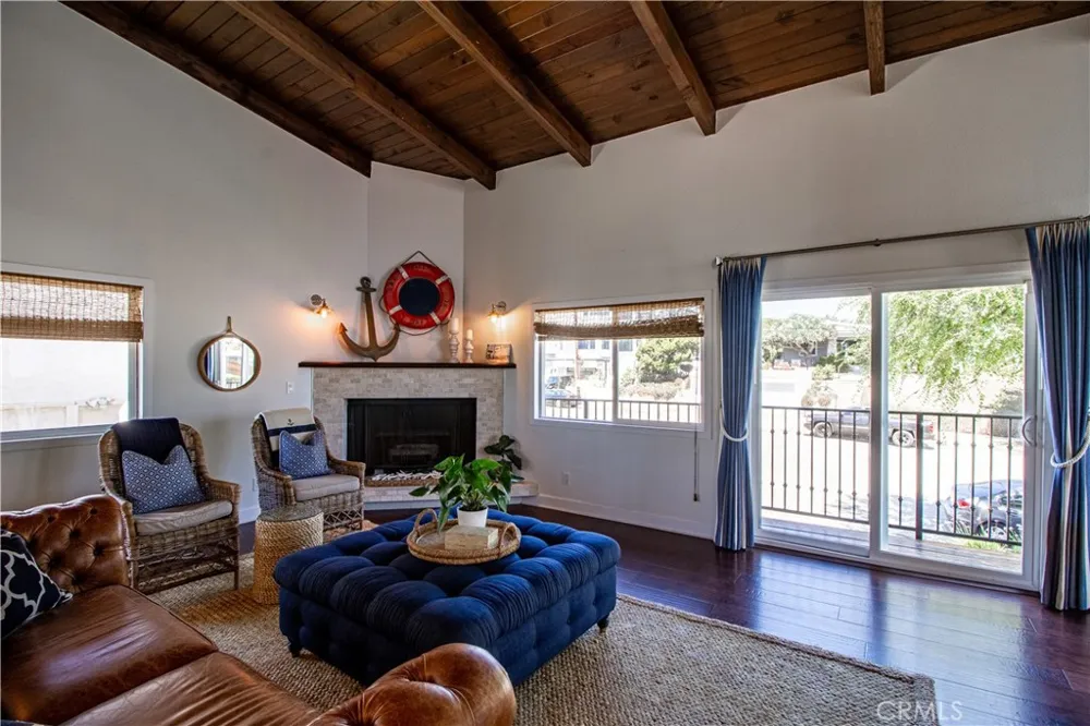 807 El Redondo Avenue Redondo Beach, CA 90277