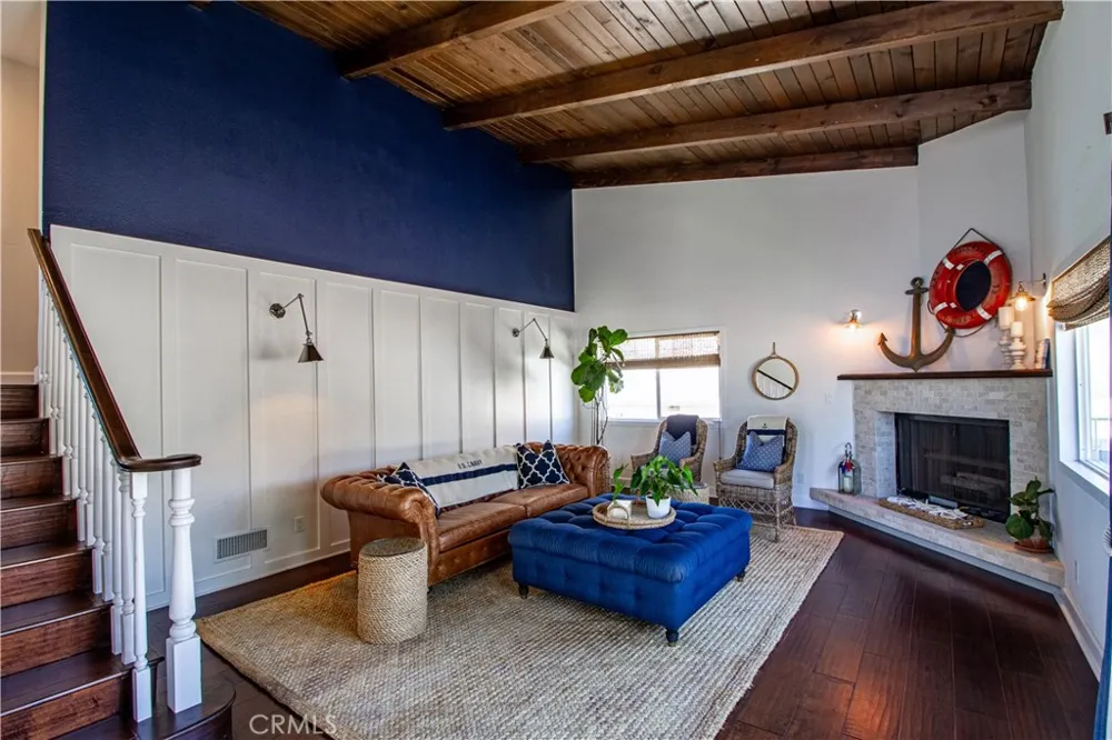 807 El Redondo Avenue Redondo Beach, CA 90277