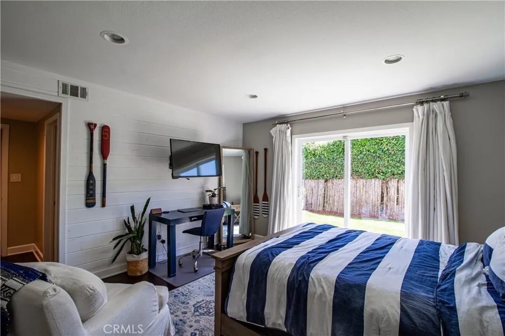 807 El Redondo Avenue Redondo Beach, CA 90277