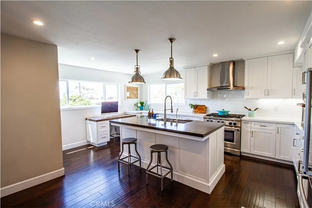 807 El Redondo Avenue Redondo Beach, CA 90277