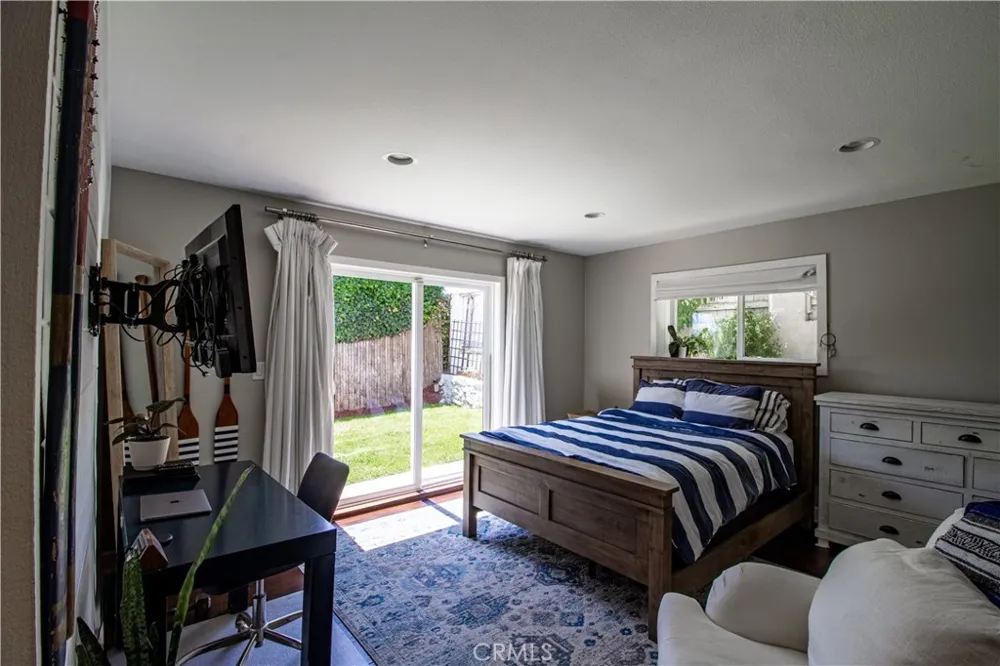 807 El Redondo Avenue Redondo Beach, CA 90277
