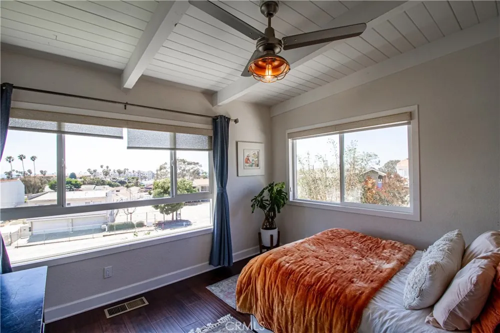807 El Redondo Avenue Redondo Beach, CA 90277