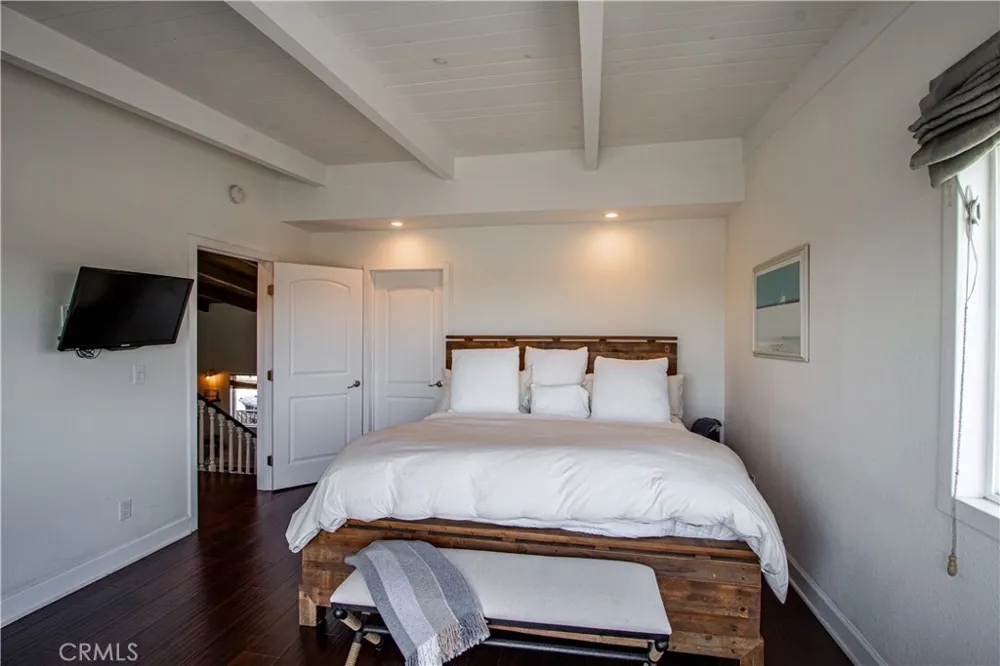 807 El Redondo Avenue Redondo Beach, CA 90277