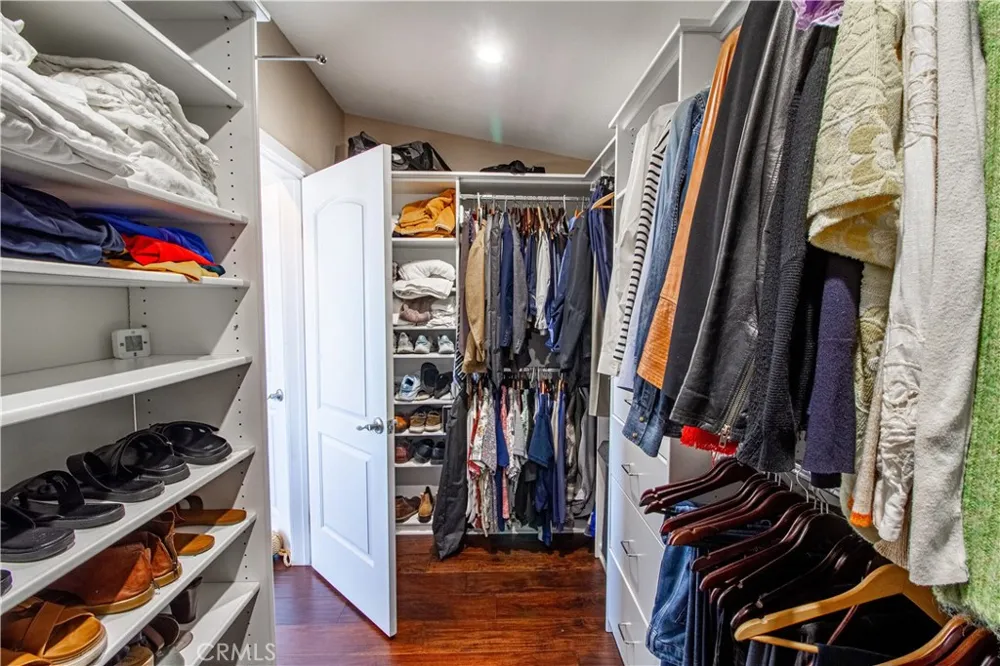 807 El Redondo Avenue Redondo Beach, CA 90277