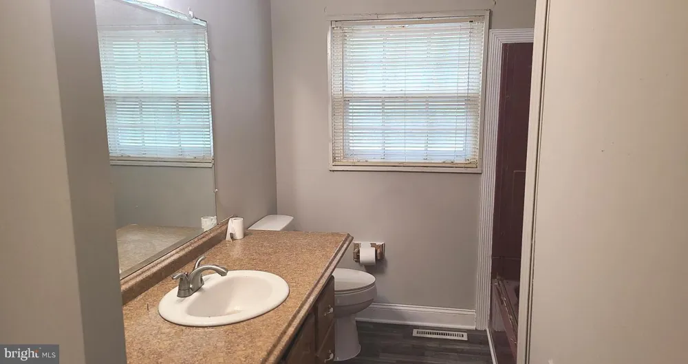 26 ALWYN ROAD Newark, DE 19713
