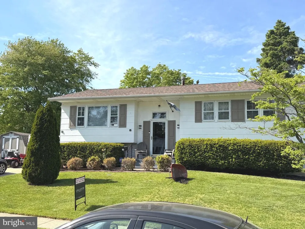 26 ALWYN ROAD Newark, DE 19713