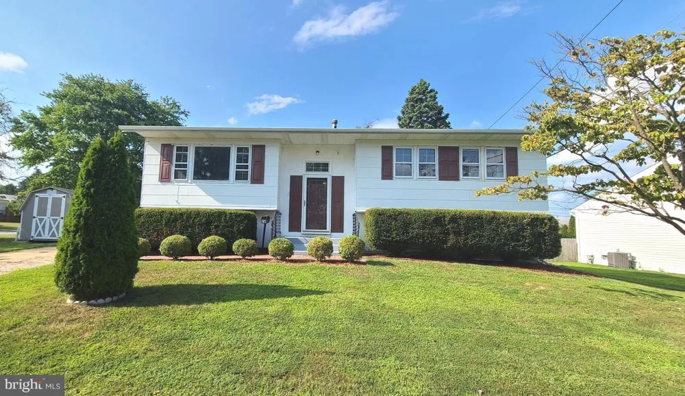 26 ALWYN ROAD Newark, DE 19713