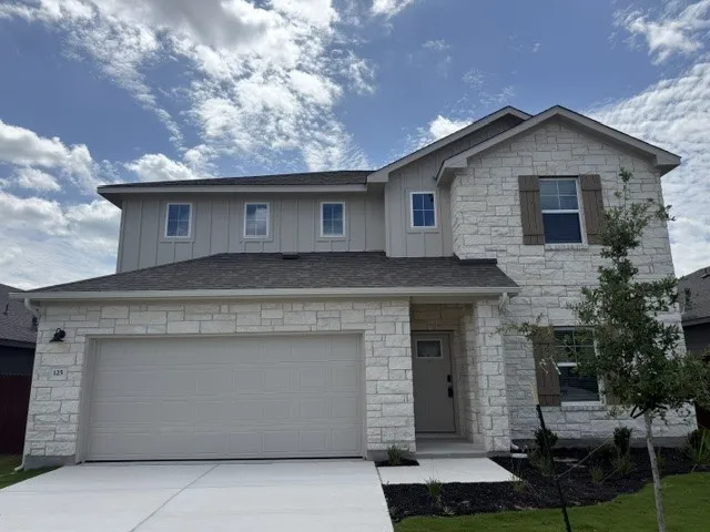 125 Skyview Farm Lane Liberty Hill, TX 78642