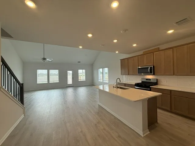 125 Skyview Farm Lane Liberty Hill, TX 78642