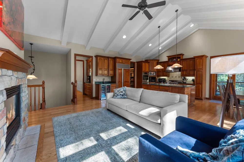 8917 Joliet Avenue Stillwater, MN 55082