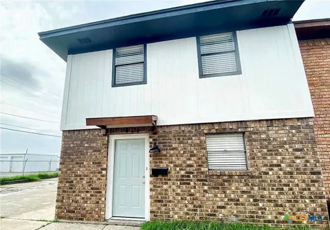 1905 Ben Wilson Street #10