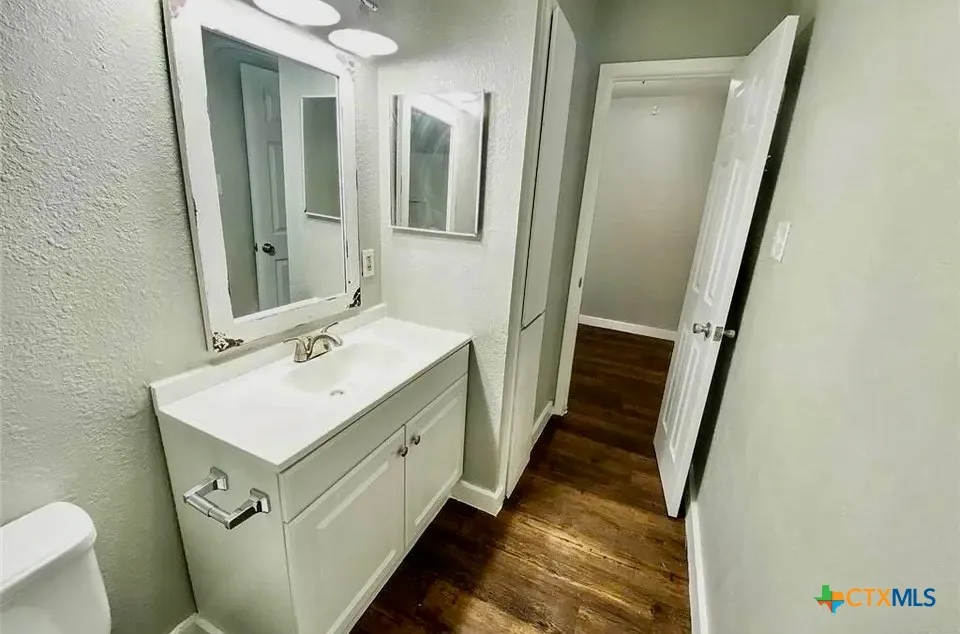 1905 Ben Wilson Street #10 Victoria, TX 77901
