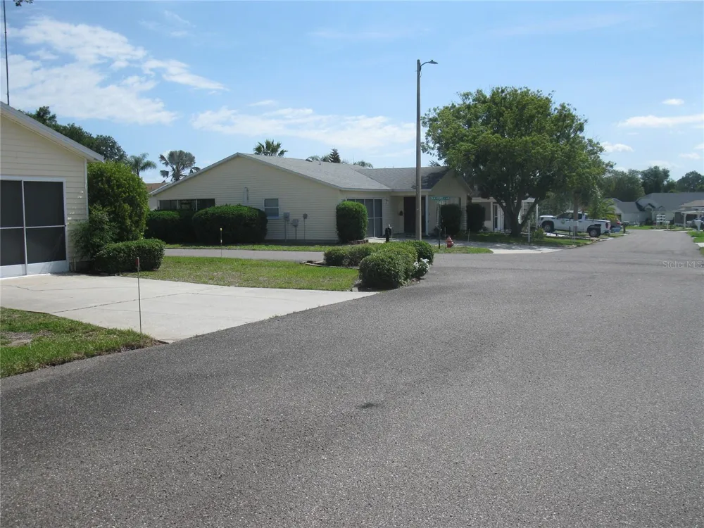 4199 JACARANDA DRIVE Lake Wales, FL 33898