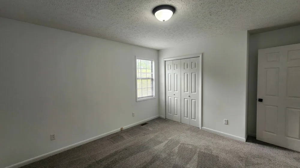 1825 Free Hill Rd Celina, TN 38551