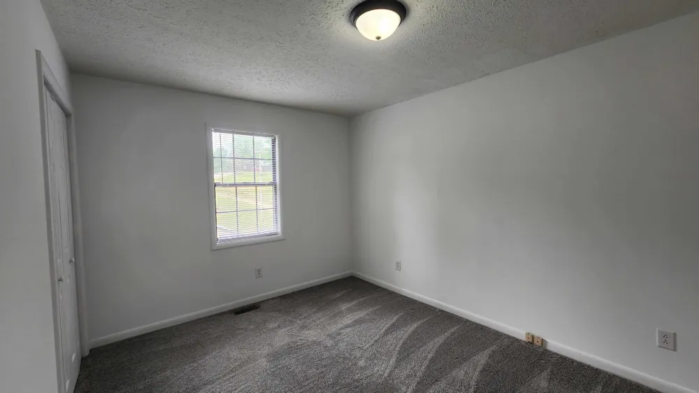 1825 Free Hill Rd Celina, TN 38551
