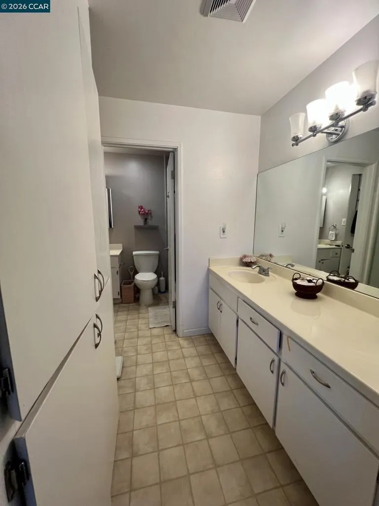 1815 Wildbrook Ct #C Concord, CA 94521