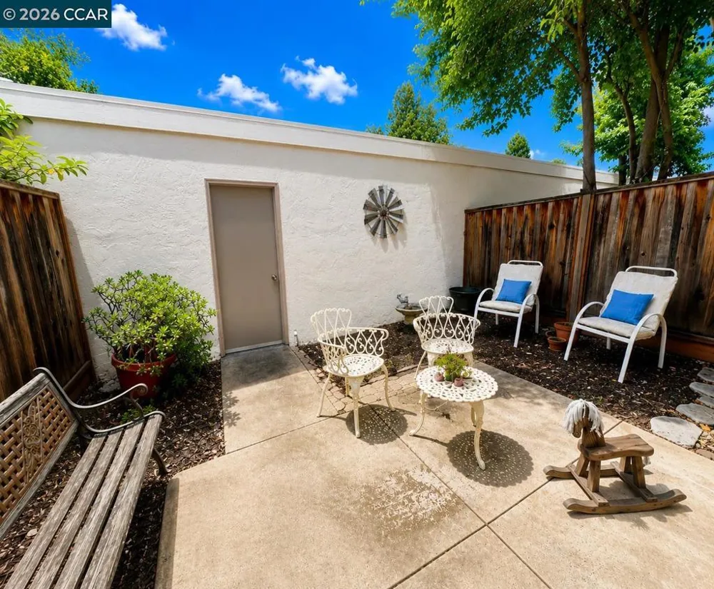 1815 Wildbrook Ct #C Concord, CA 94521