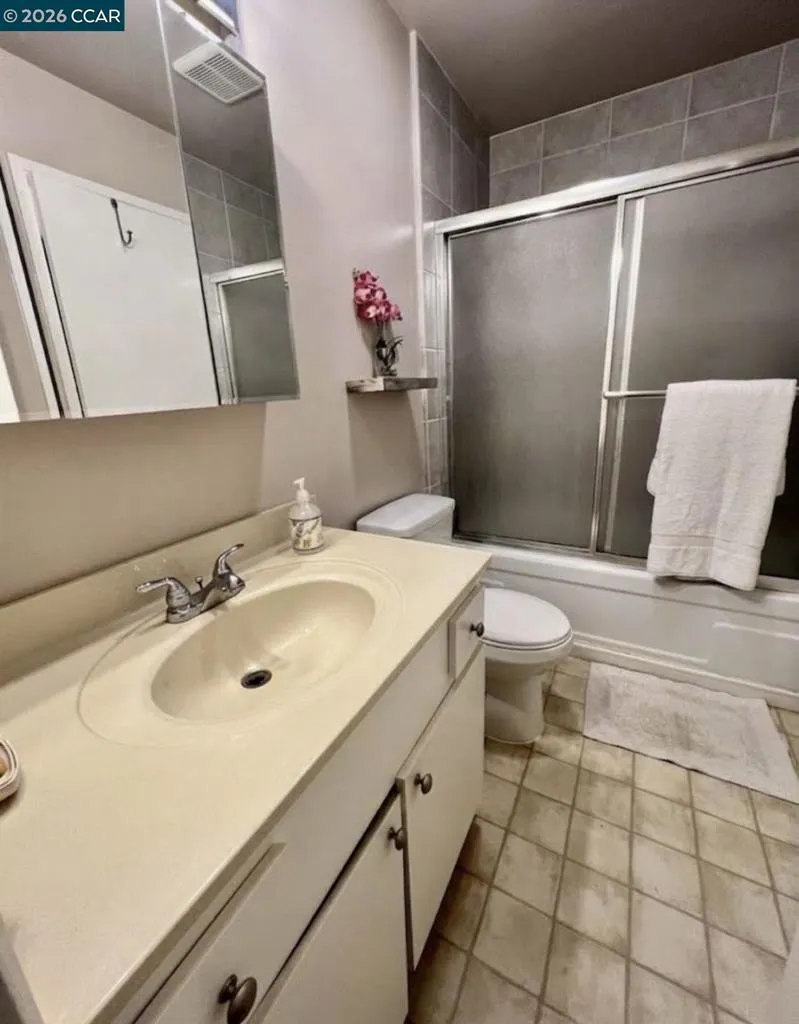 1815 Wildbrook Ct #C Concord, CA 94521