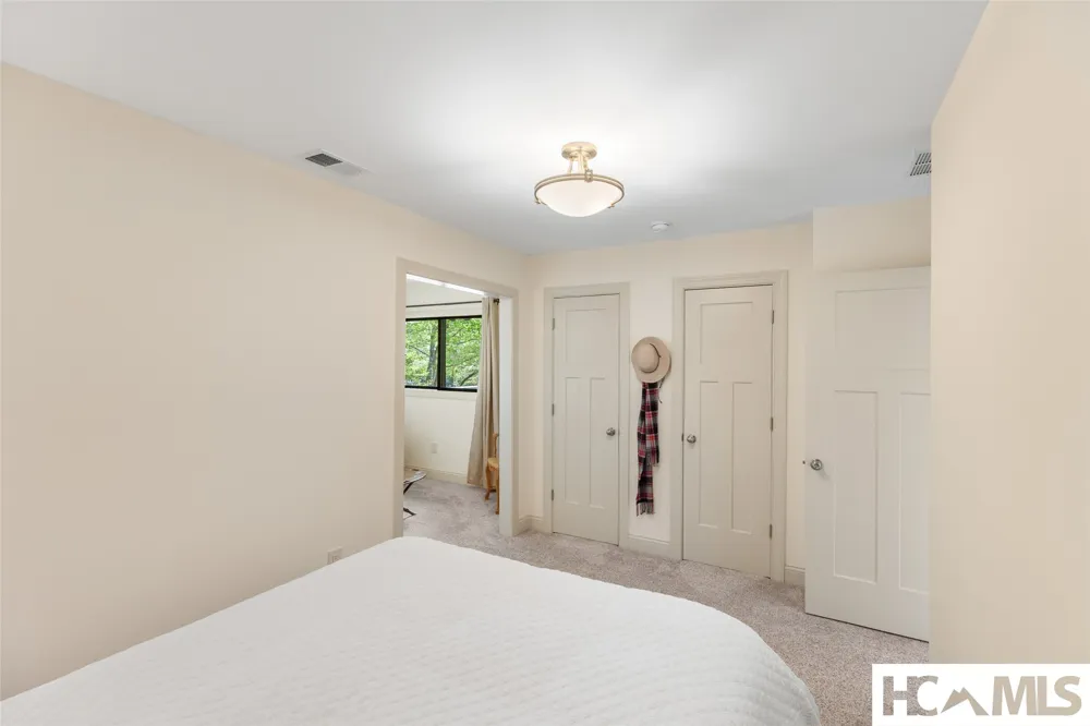 3164 W Club Blvd Lake Toxaway, NC 28747