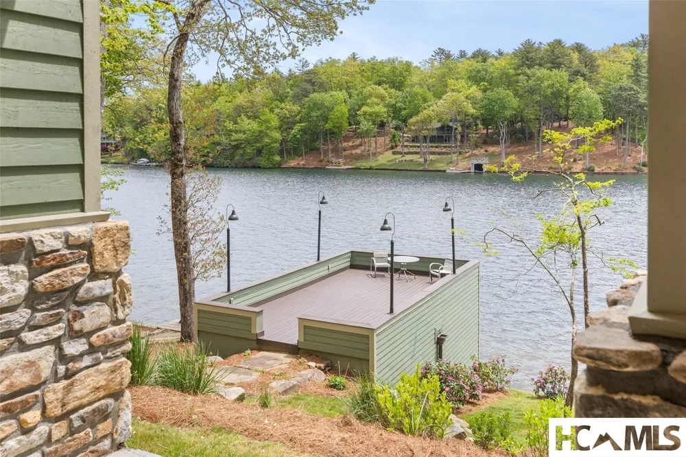 3164 W Club Blvd Lake Toxaway, NC 28747