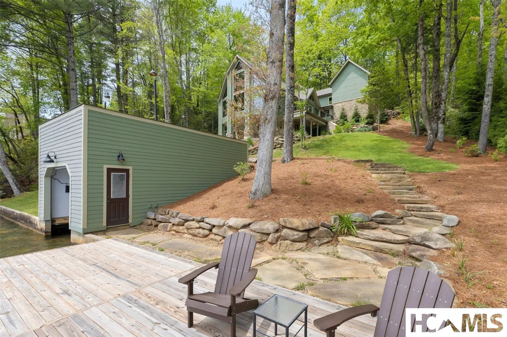 3164 W Club Blvd Lake Toxaway, NC 28747