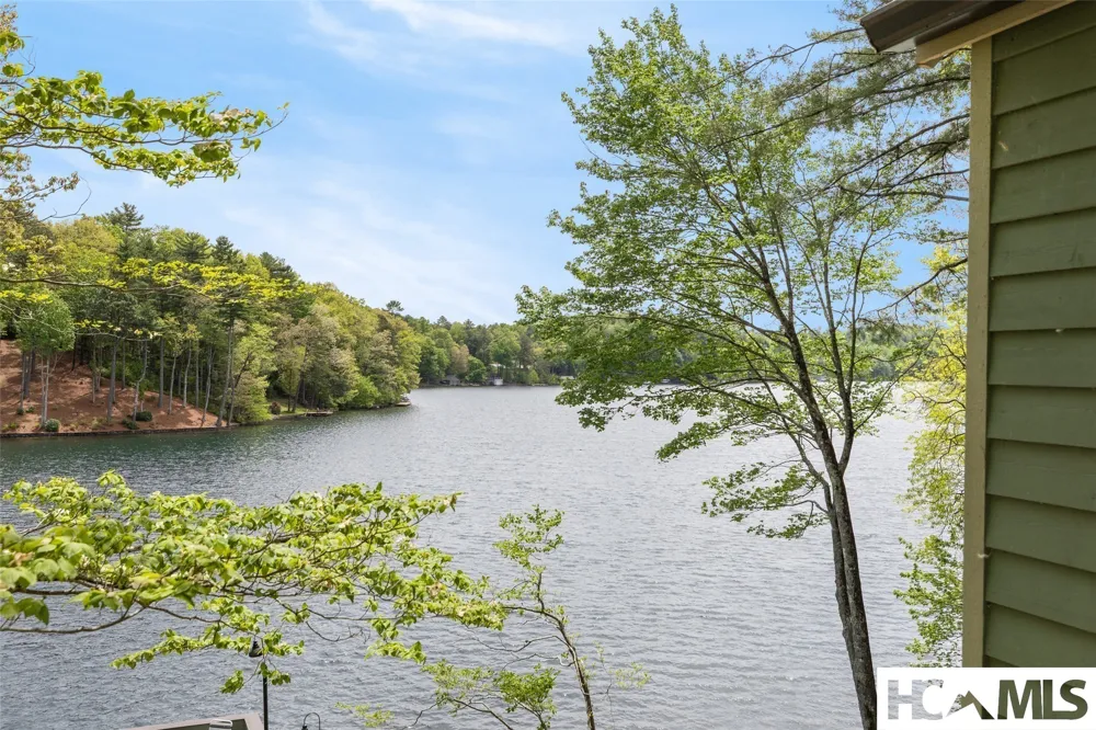 3164 W Club Blvd Lake Toxaway, NC 28747