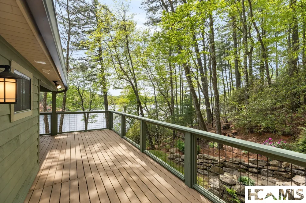 3164 W Club Blvd Lake Toxaway, NC 28747