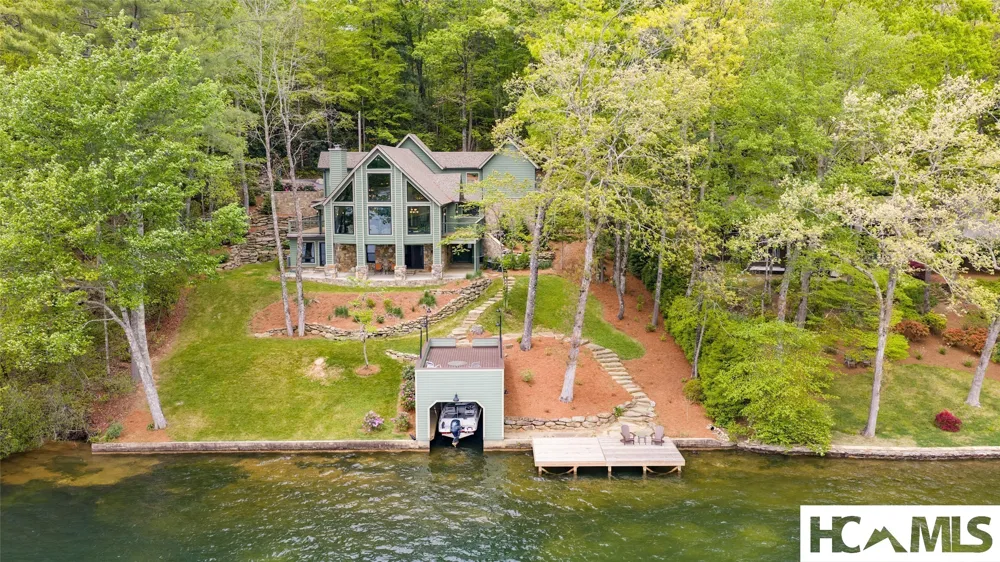3164 W Club Blvd Lake Toxaway, NC 28747