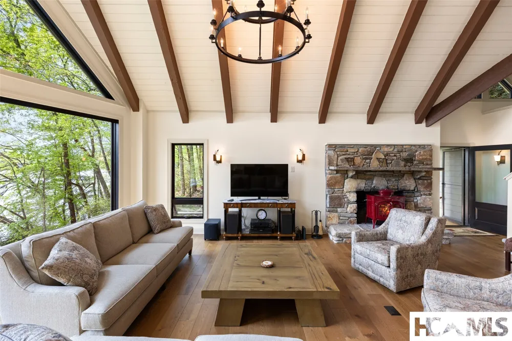 3164 W Club Blvd Lake Toxaway, NC 28747