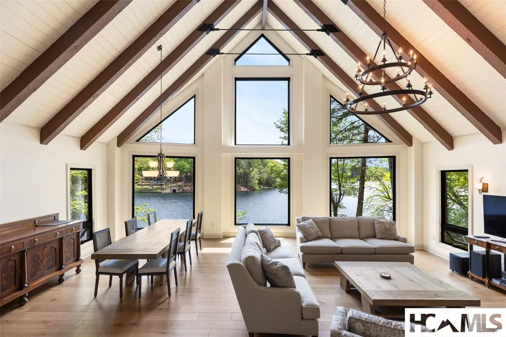3164 W Club Blvd Lake Toxaway, NC 28747
