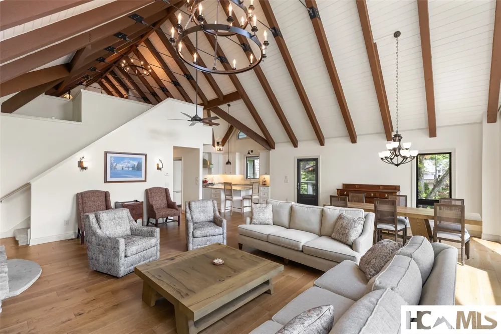 3164 W Club Blvd Lake Toxaway, NC 28747
