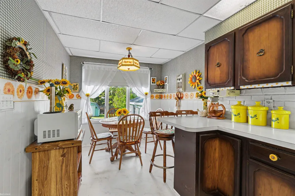 1568 Campau Avenue Port Huron Charter Township, MI 48060